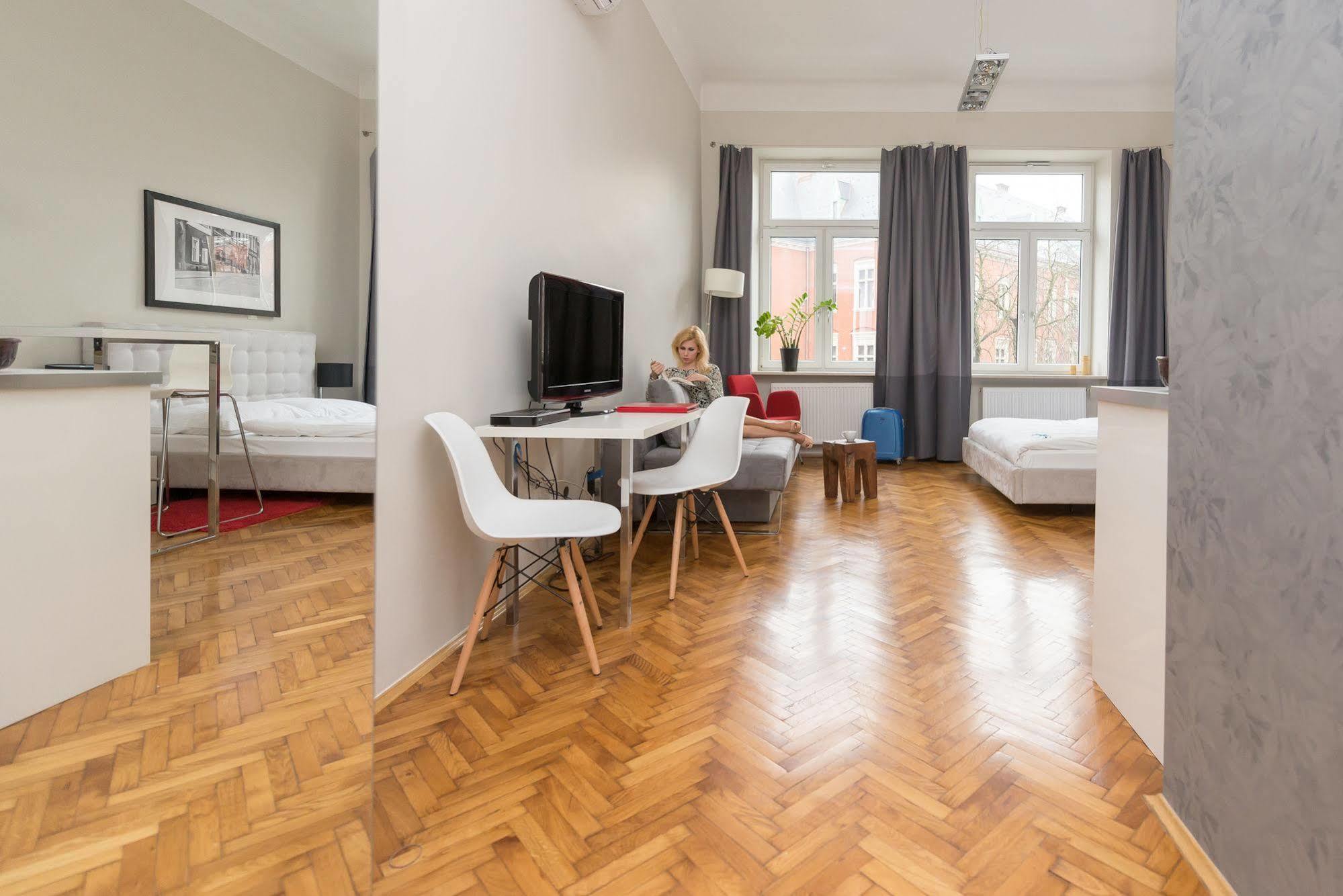 Novumhouse - Straszewskiego 4* Kraków